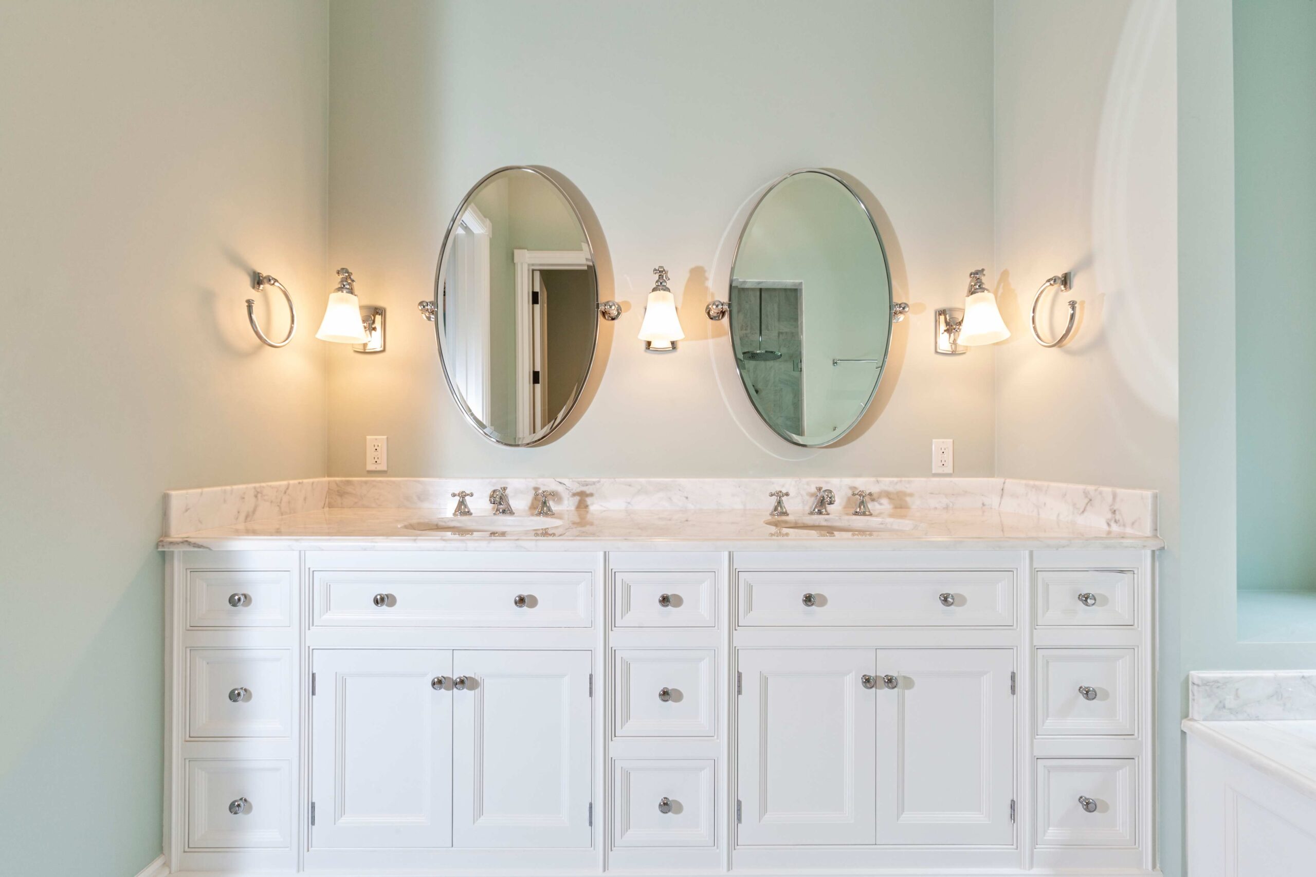 Vanity Cabinet VA24-005