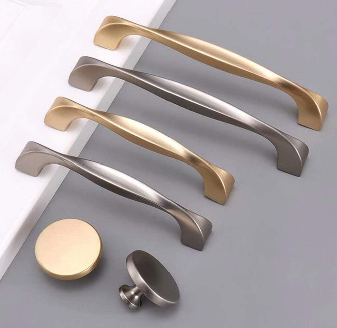 Kitchen and Cabinet Pull Handles