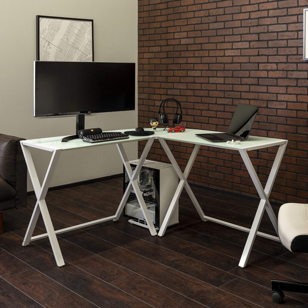 Walker Edison’s modern workspace featuring an RTA desk